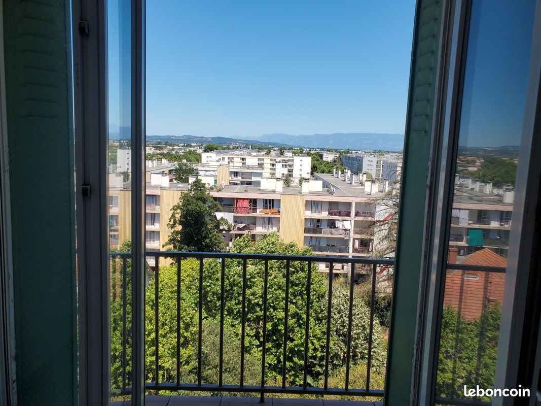 Appartement 3 pièces 55 m² · à Romans-sur-Isère · 55 m² · 615 €