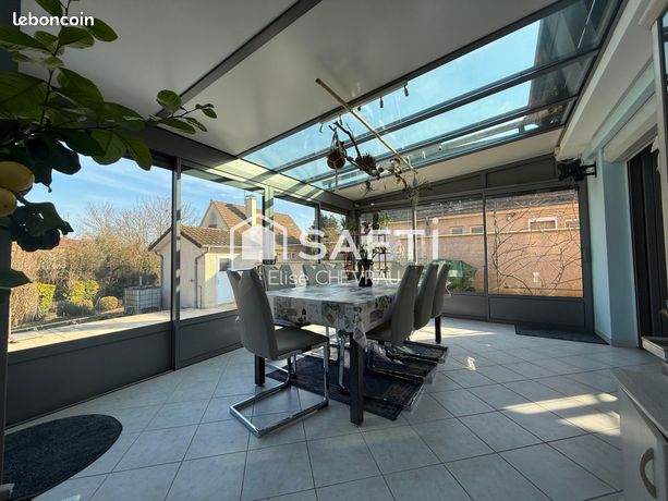 Maison 6 pièces 100 m²