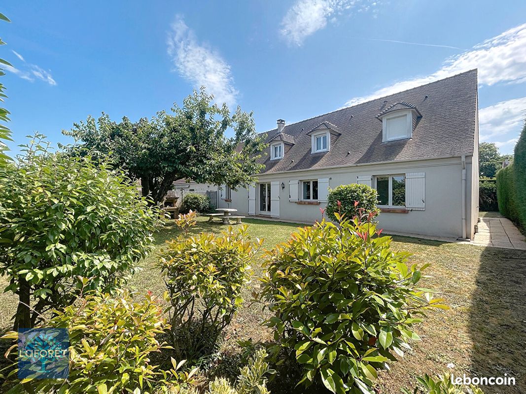 Maison 5 pièces 155 m² · à Leudeville · 155 m² · 389 000 €
