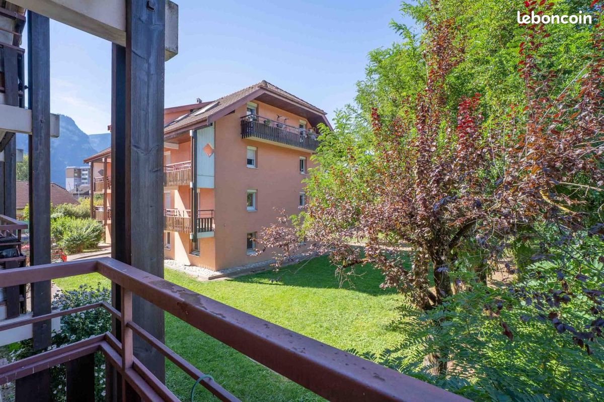 Appartement 3 pièces 67 m² · à Cluses · 67 m² · 120 000 €