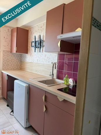 Studio 1 pièce 11 m²