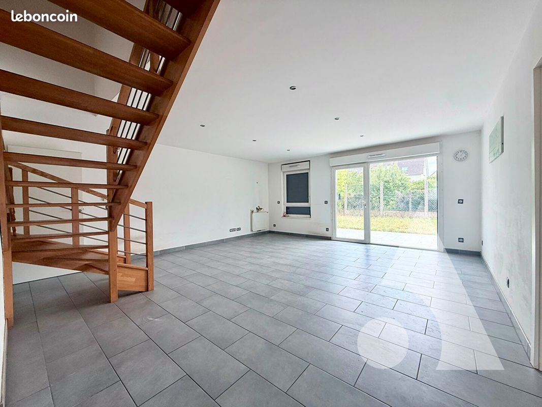 Maison 5 pièces 106 m² · à Lacroix-Saint-Ouen · 106 m² · 253 000 €