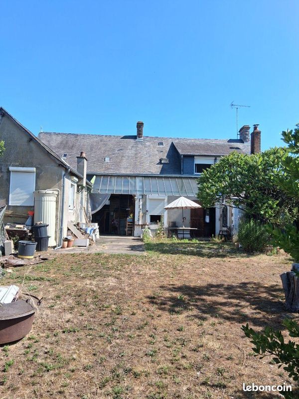 Maison 8 pièces 153 m² · à Luché-Pringé · 153 m² · 167 680 €