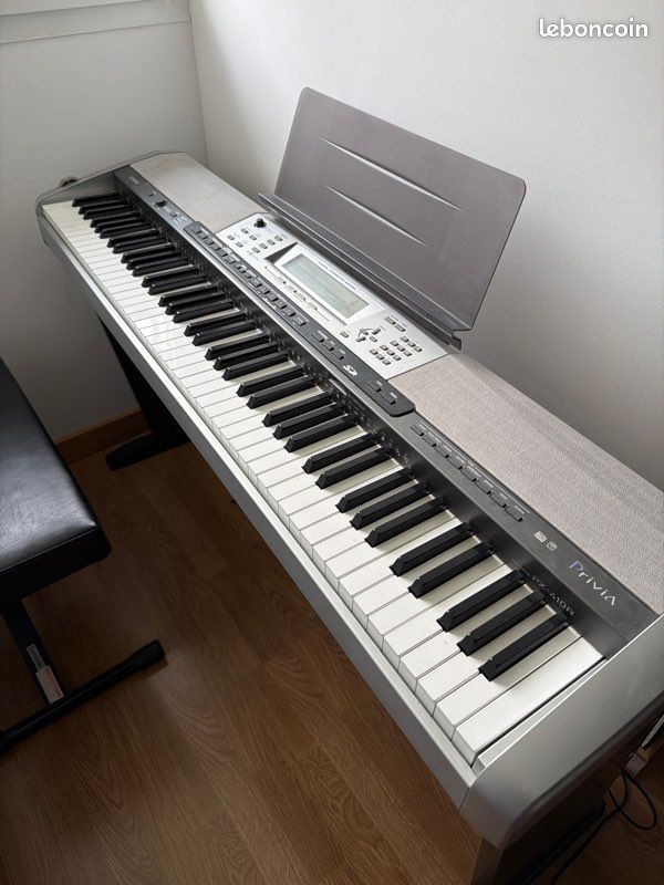 Clavier casio privia px-410R - Instruments de musique