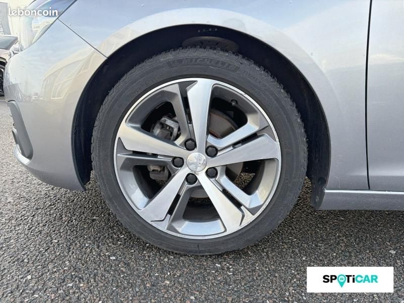 Peugeot 308 1.2 PureTech 130ch Style EAT6 (image 11)