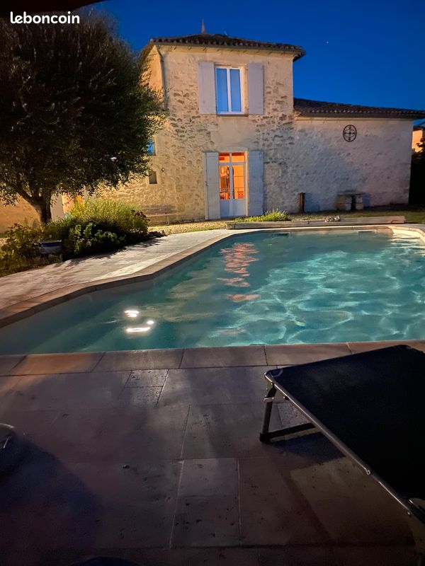 Maison 8 pièces 180 m² · à Génissac · 180 m² · 395 000 €