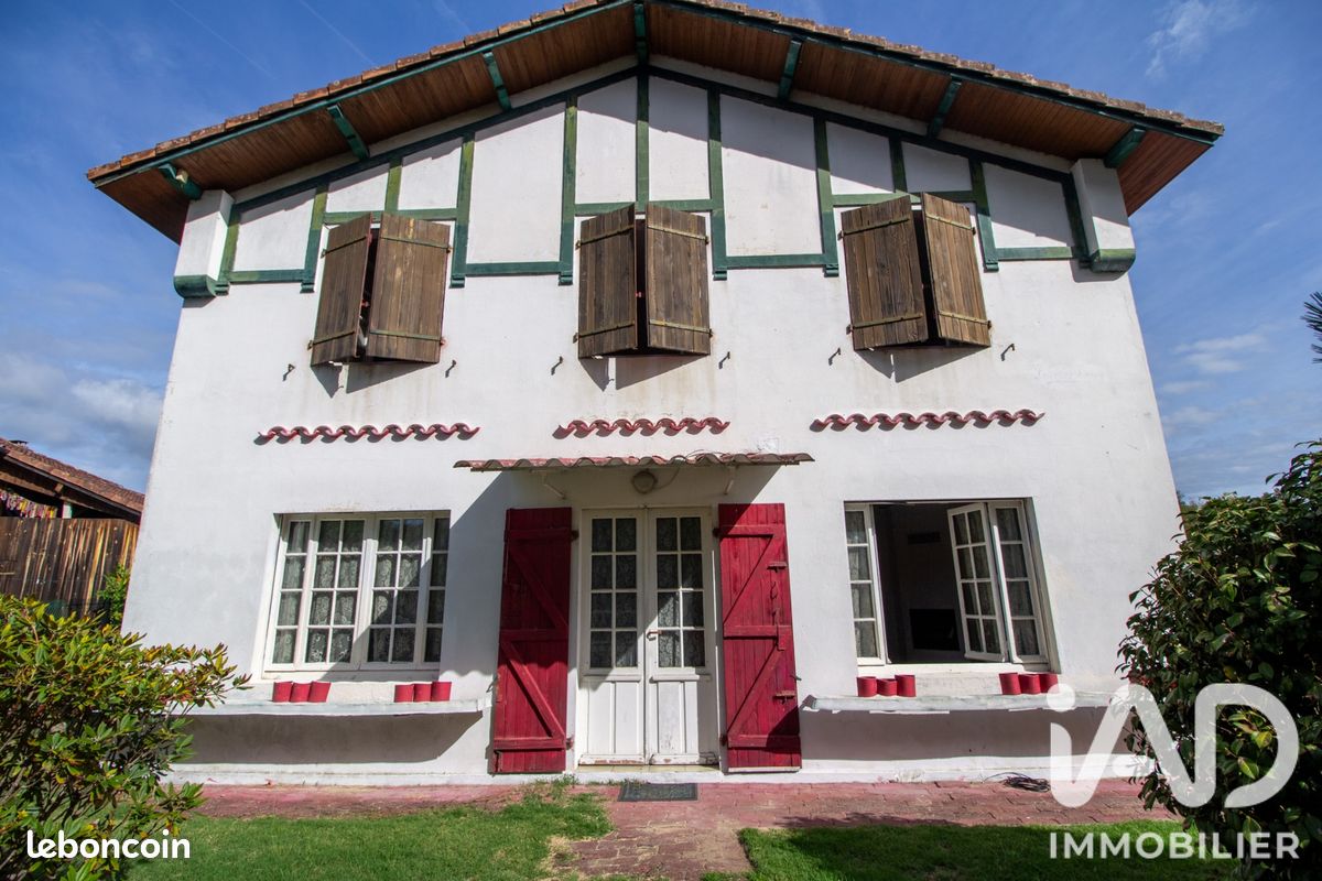 Maison 22 pièces 350 m² · à Vielle-Saint-Girons · 350 m² · 750 000 €