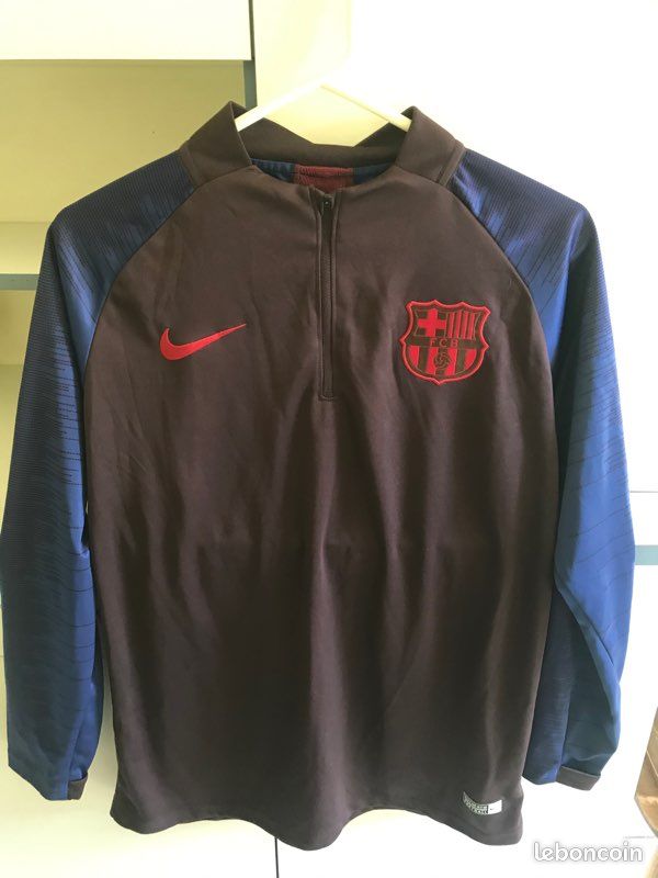 T-shirt nike (image 1)