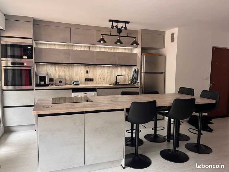 Appartement 4 pièces 81 m² · à Menton · 81 m² · 320 000 €
