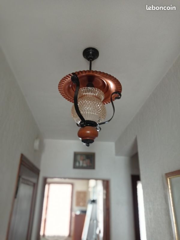Luminaire rustique (image 1)