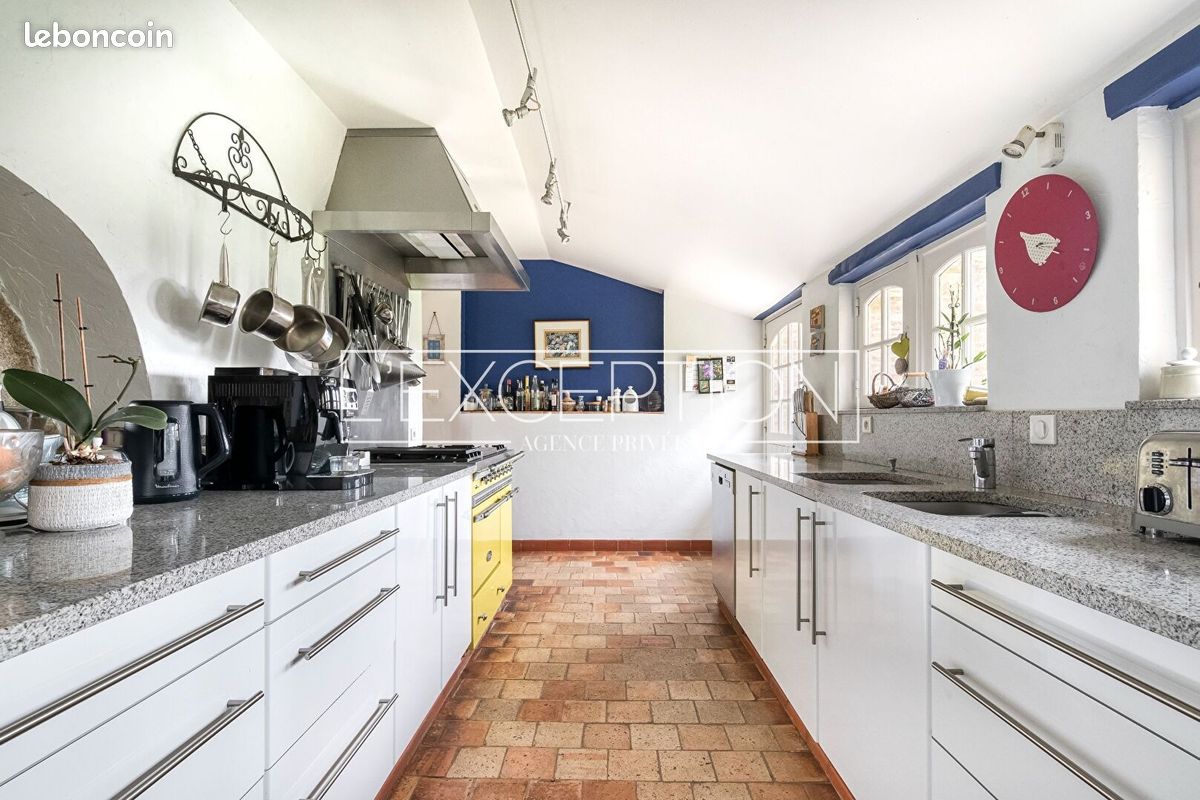 Maison 6 pièces 200 m² (image 8)
