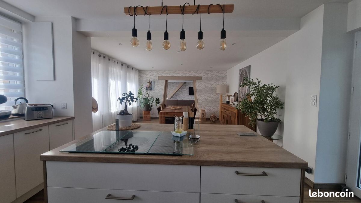 Maison 7 pièces 130 m² · à Saint-Martin-de-Boscherville · 130 m² · 320 000 €