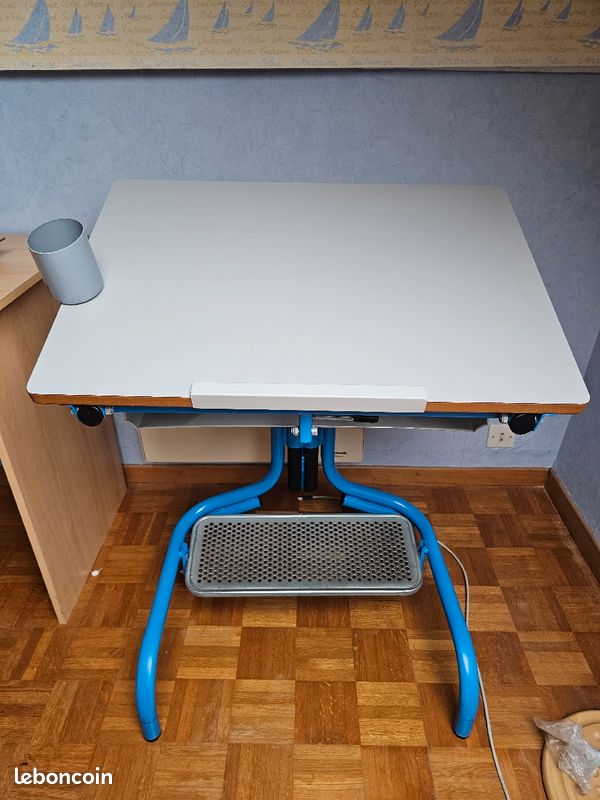 Bureau ergonomique Hephaistos (image 1)