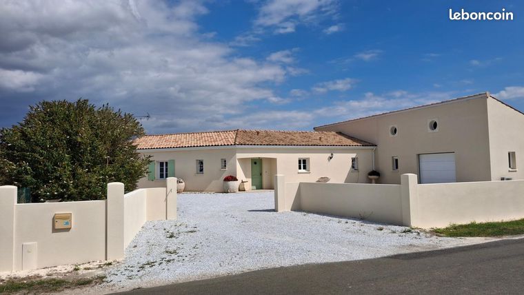 Maison 7 pièces 228 m²