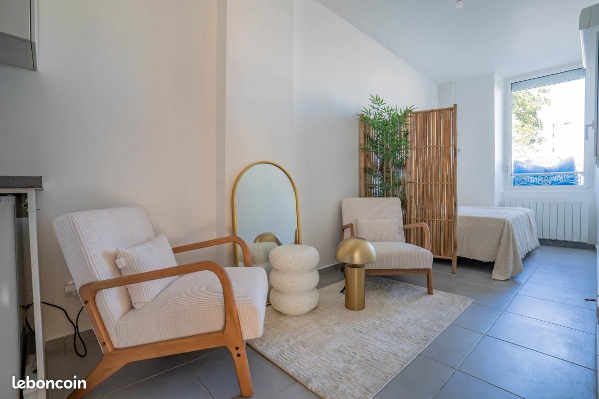 Appartement 1 pièce 18 m² · à Angers · 18 m² · 98 000 €