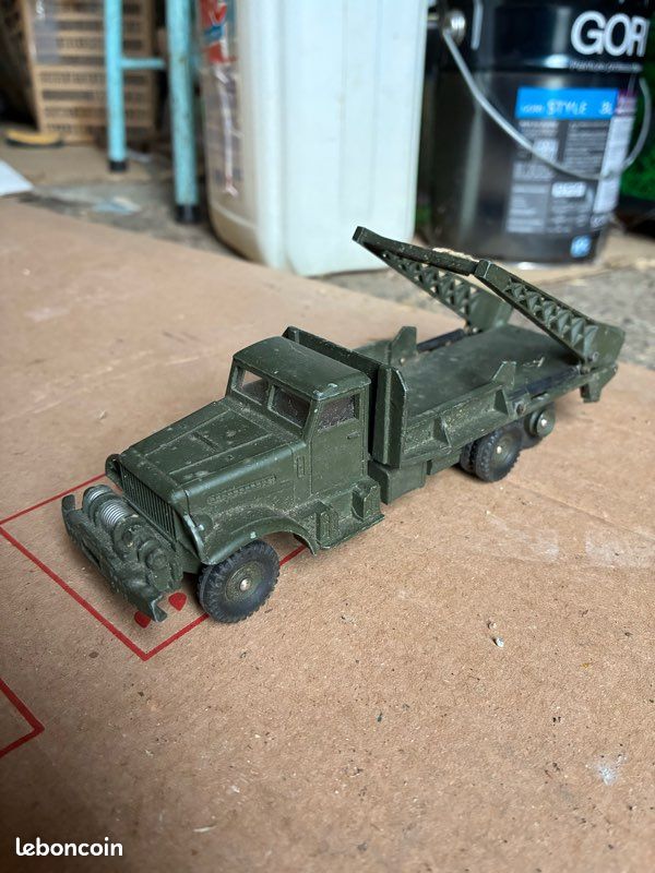 LOT VÉHICULE MILITAIRE DINKY TOYS et DINKY SUPERTOYS EUR 25,50 - PicClick FR