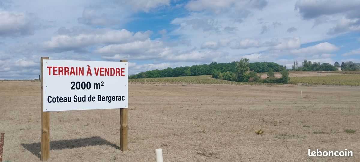 Terrain 2 000 m² Bergerac · 32 000 €