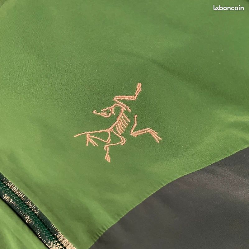 Arc’teryx Beta LT Goretex Jacket (image 2)