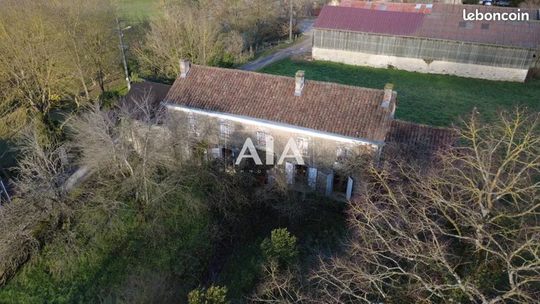 Propriété 3 pièces 2909 m²