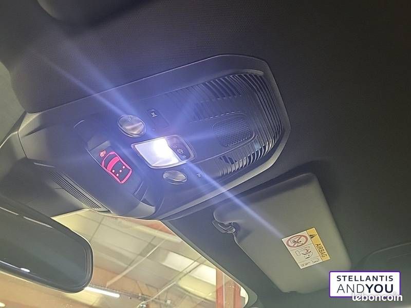 Peugeot 3008 BlueHDi 130ch S&S EAT8 Active Pack (image 24)