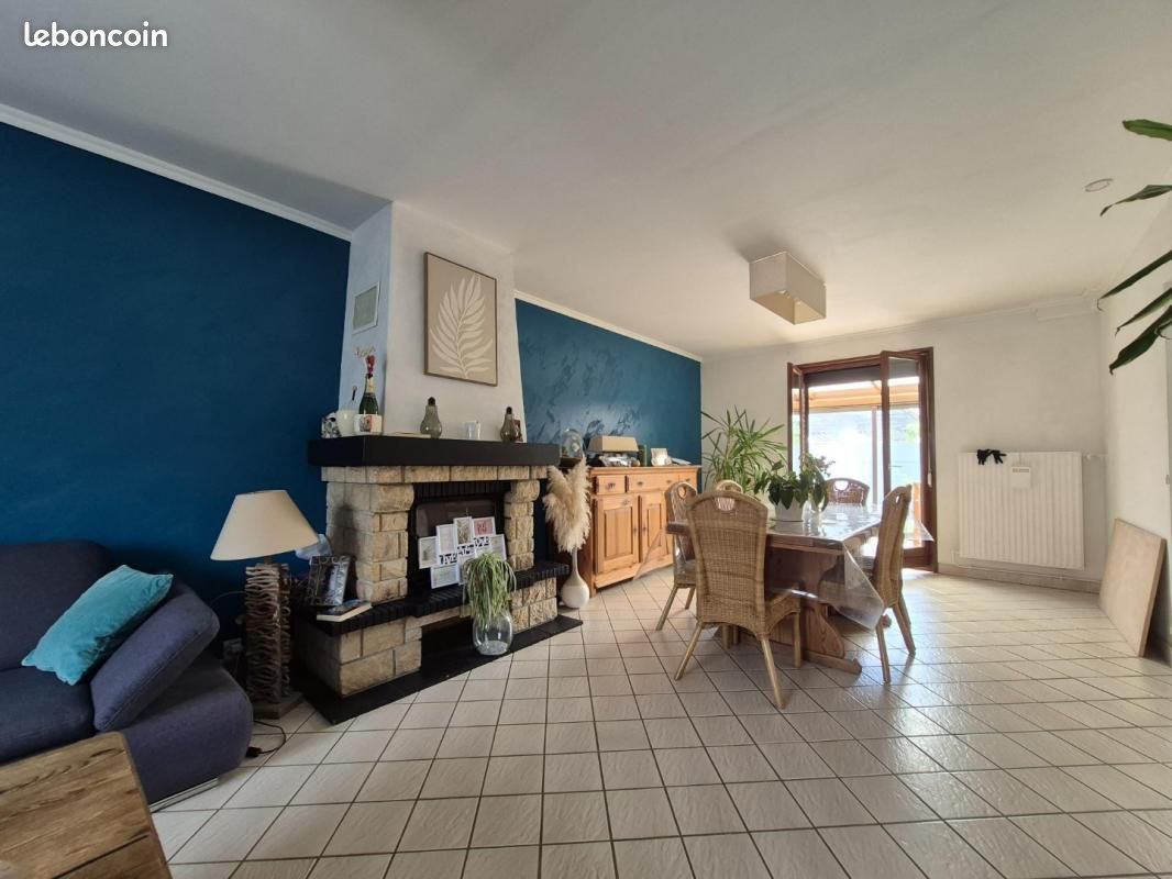 Maison 4 pièces 91 m² · à Calais · 91 m² · 850 €