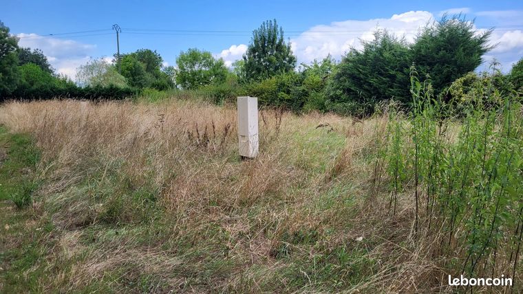 Terrain 1398 m² Vonnas