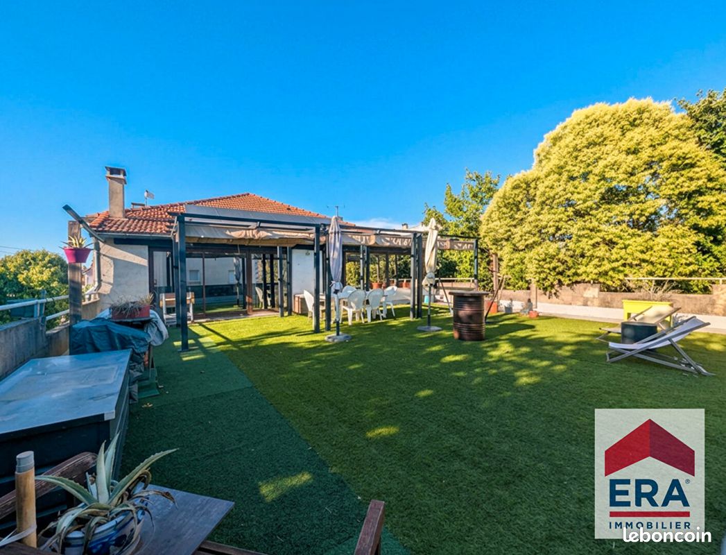 Appartement 7 pièces 161 m² · à Montélimar · 161 m² · 239 000 €