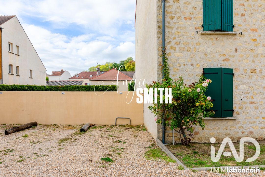 Parking 11 m² · à Auvers-sur-Oise · 11 m² · 10 000 €