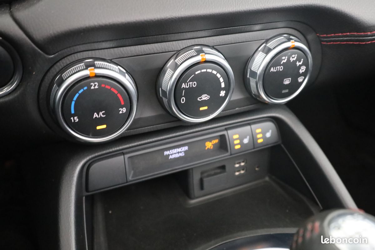 Mazda MX-5 ST 1.5 Skyactiv-G Selection 131 ch (image 16)