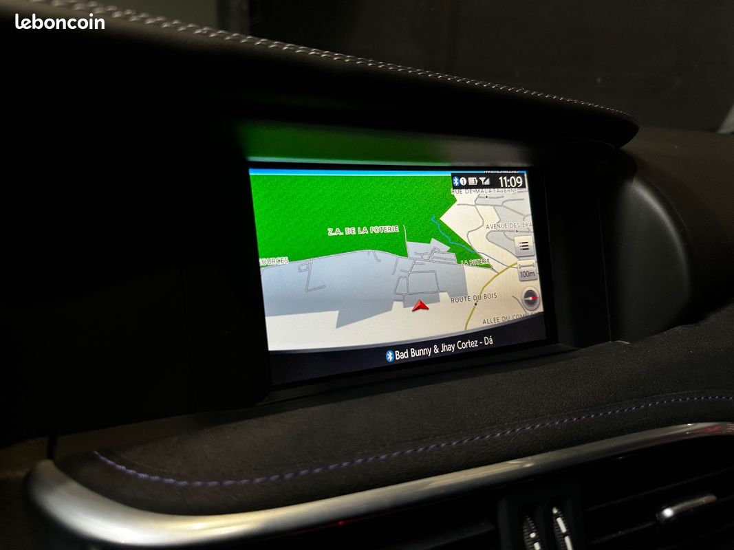 INFINITI Q30 2.2d 170 7DCT Premium Tech - SUPERBE ETAT - SIEGE CHAUFFANT (image 21)