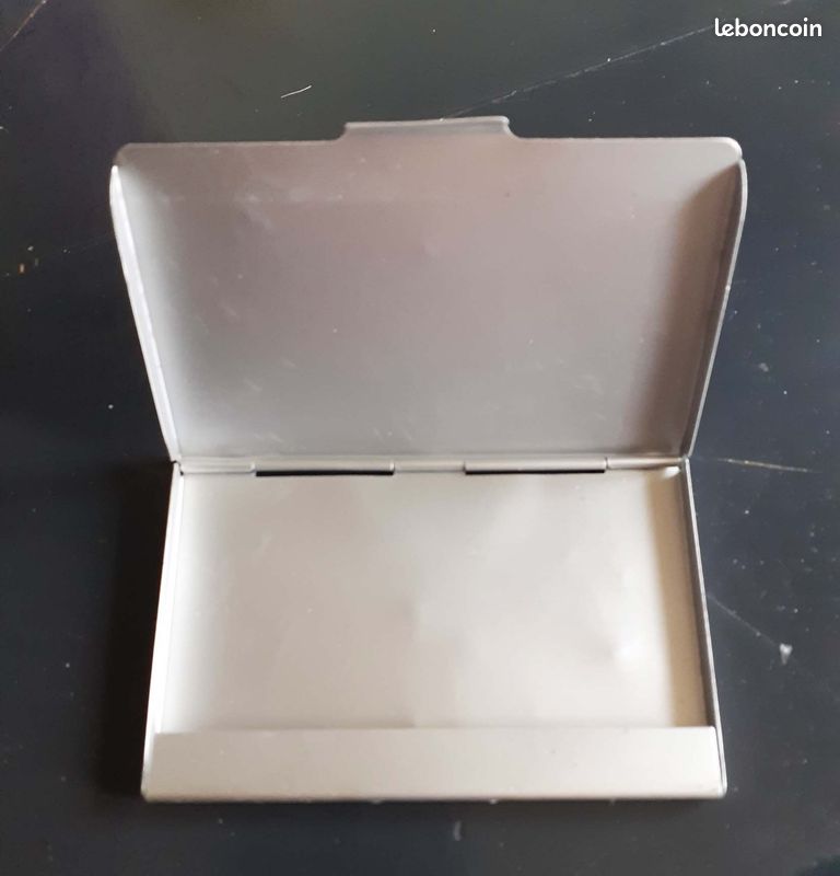Porte cartes de visites, crédit, permis (image 1)