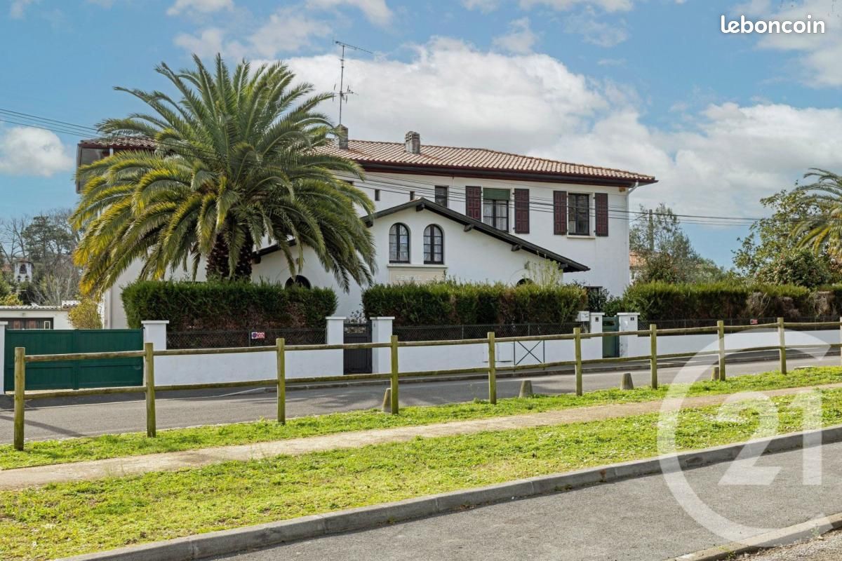 Maison 7 pièces 295 m² · à Anglet · 295 m² · 1 890 000 €