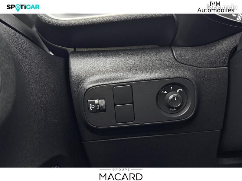 Citroen C3 1.2 PureTech 83ch S&S Shine (image 38)