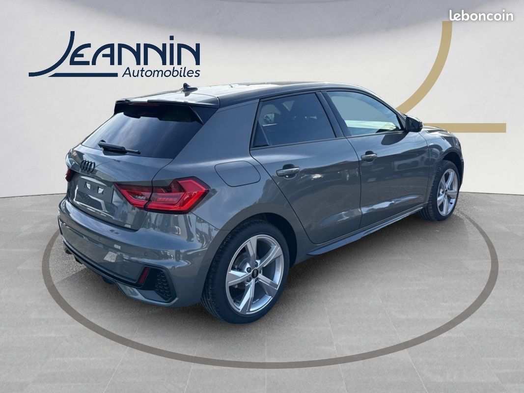 AUDI A1 Sportback 30 TFSI 116 ch S tronic 7 S Line (image 5)