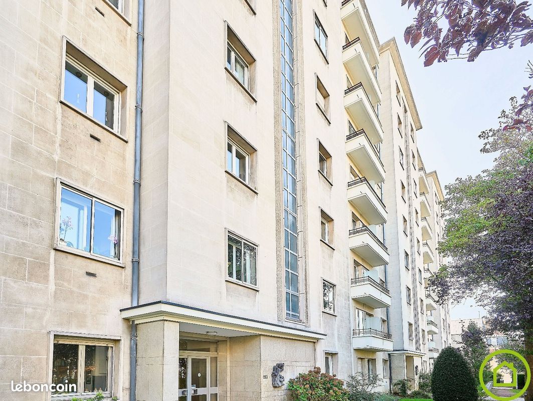 Appartement 4 pièces 95 m² · à La Madeleine · 95 m² · 245 000 €