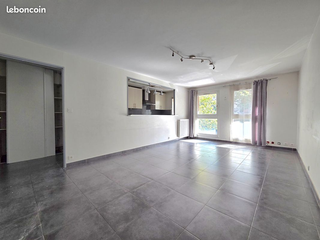 Appartement 3 pièces 71 m² · à Créteil · 71 m² · 272 000 €