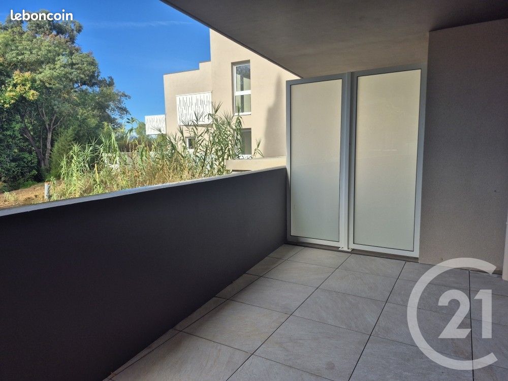 Appartement 3 pièces 65 m² · à Fréjus · 65 m² · 1 050 €/mois
