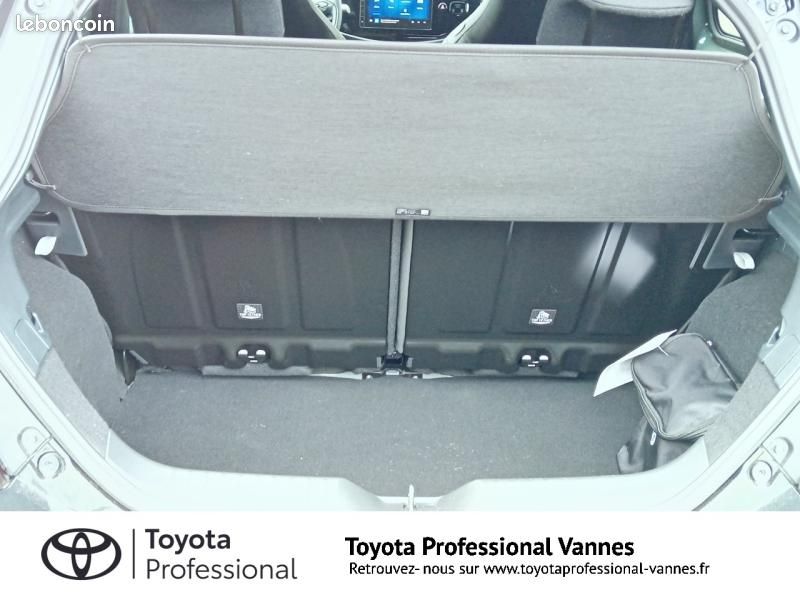 Toyota Aygo X 116h Graphic (image 12)