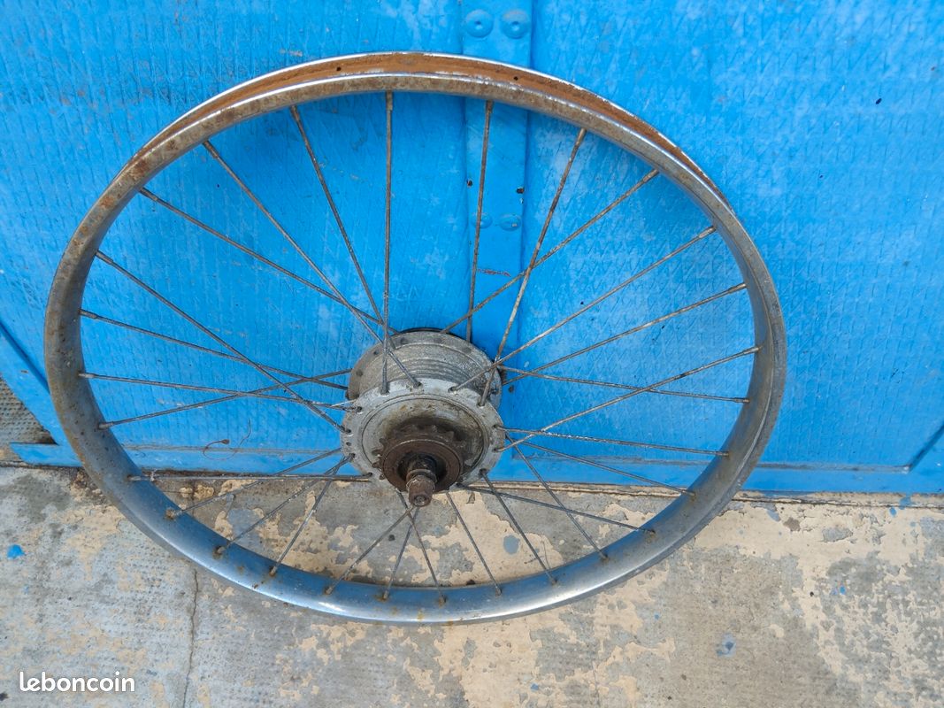 Roue Arrière Pour Solex 3800 - Occasion Fonctionnelle - Pour Réparation Ou Restauration