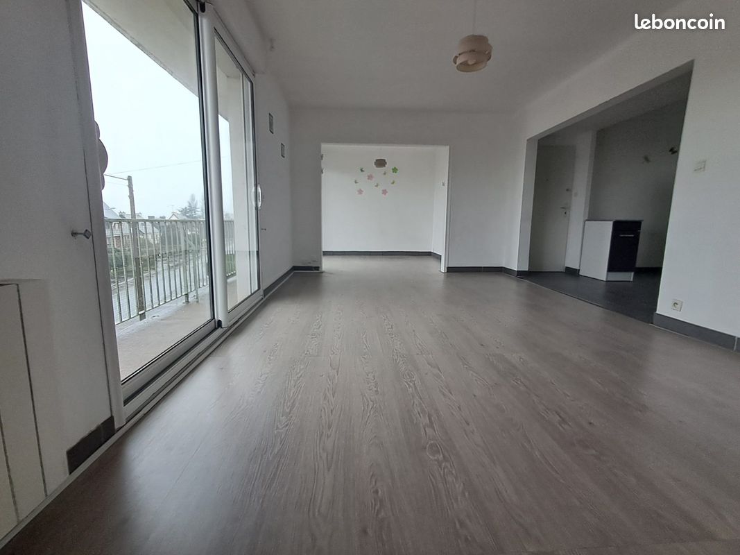 Appartement 3 pièces 79 m² · à Loudéac · 79 m² · 717 €