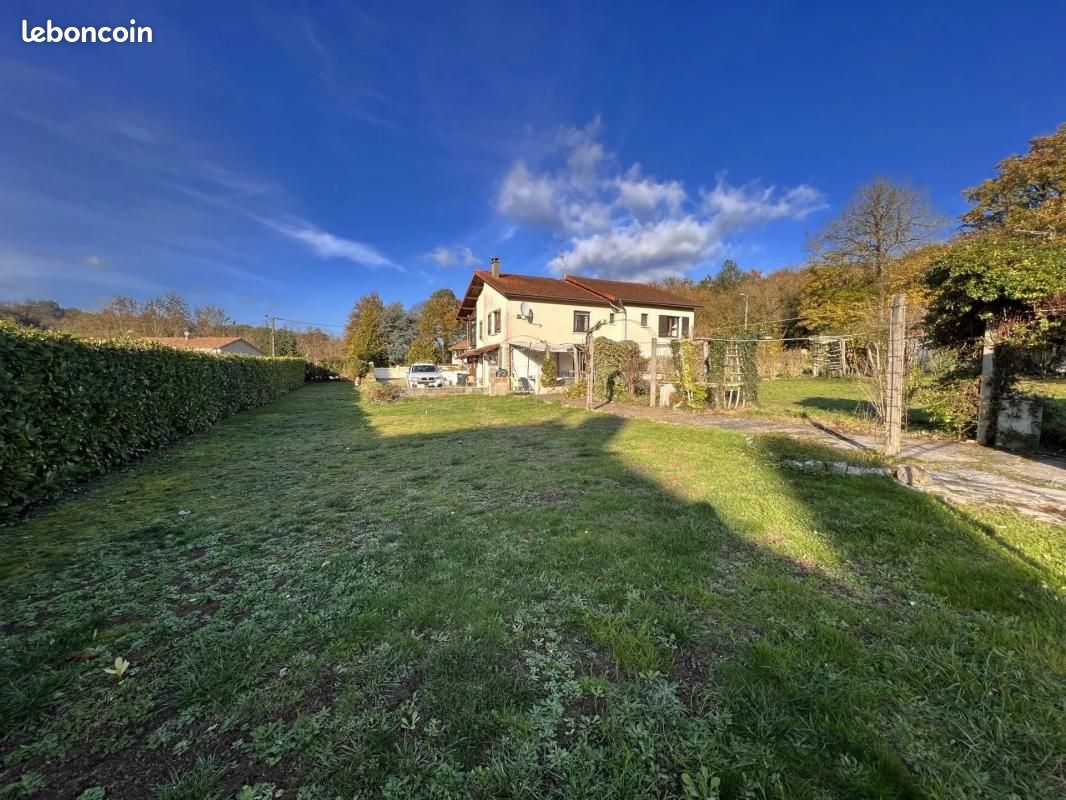 Maison 212 m² Vouleme - Voulême 86400 (image principale 14)