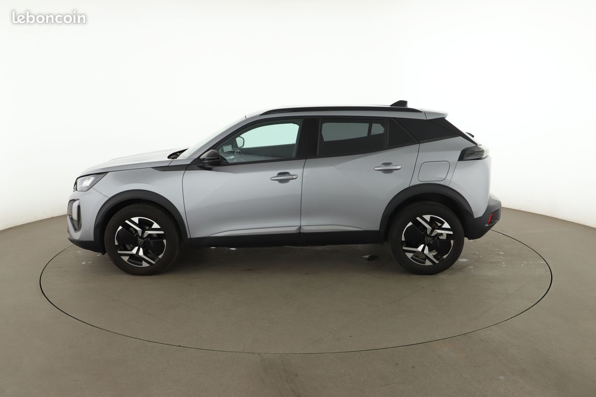 Peugeot 2008 1.2 PureTech Allure 101 ch (image 11)
