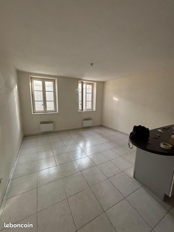 Appartement 1 pièce 55 m² · à Nègrepelisse · 55 m² · 560 €/mois