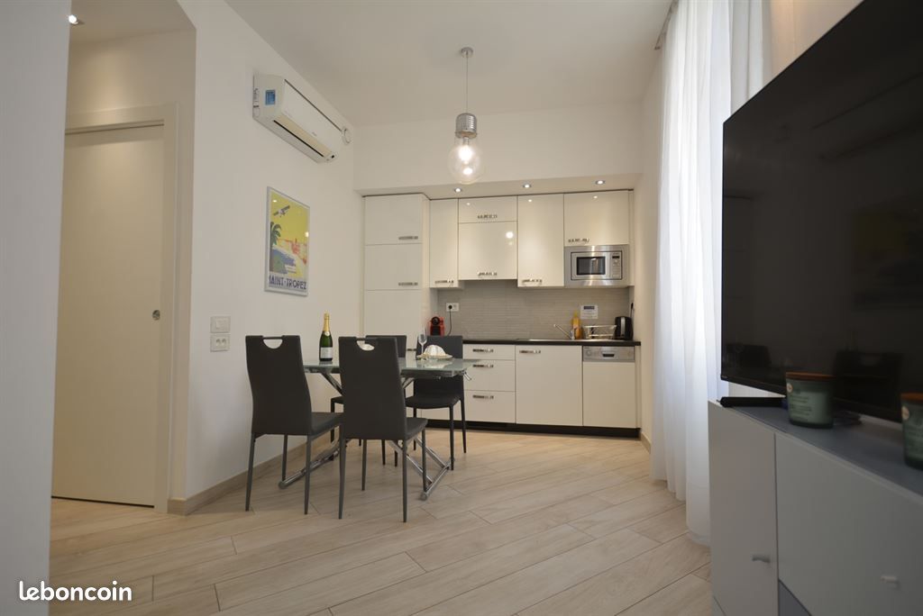 Appartement 1 pièce 27 m² · à Cannes · 27 m² · 1 100 €