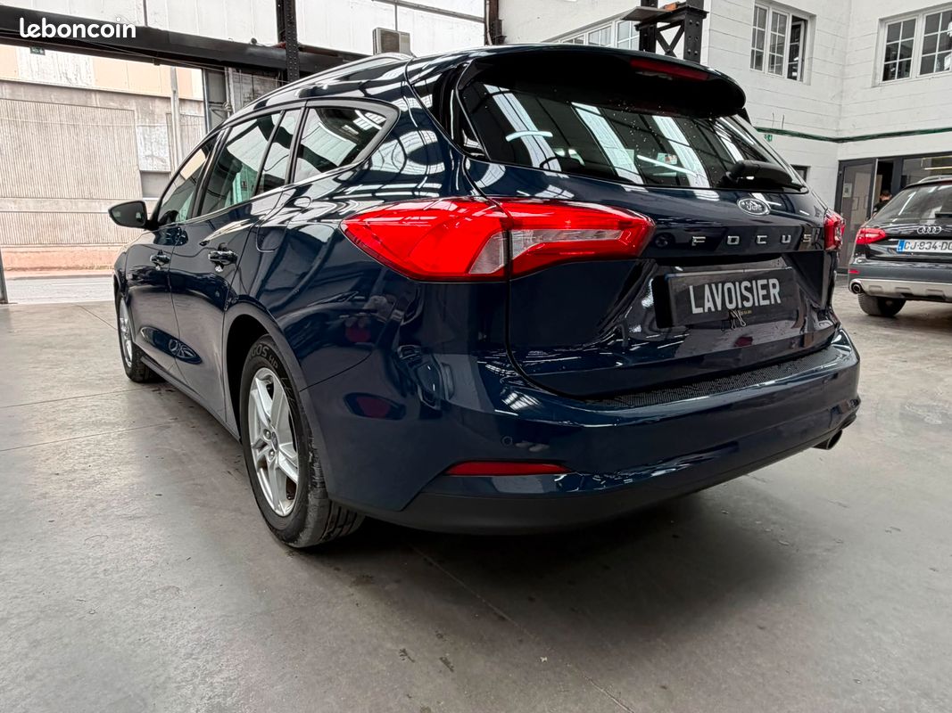 FORD Focus 1.5 EcoBlue 95ch Trend Business 12 MOIS DE GARANTIE OFFERT (image 4)