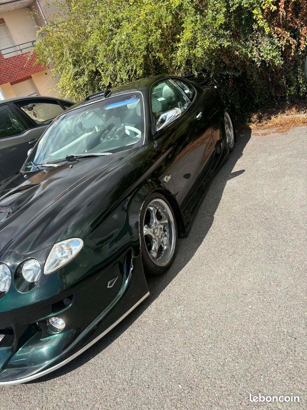 Rd2 Hyundai coupé rd2 2,0 139ch - Voitures