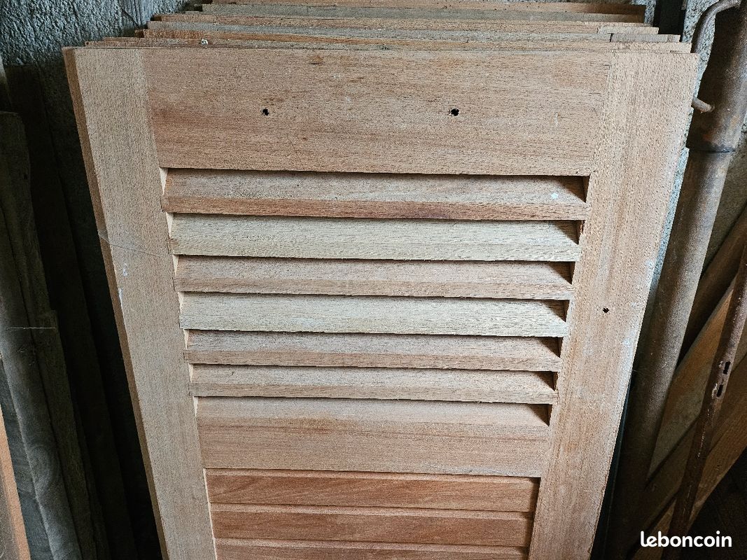 Volets en bois (image 2)