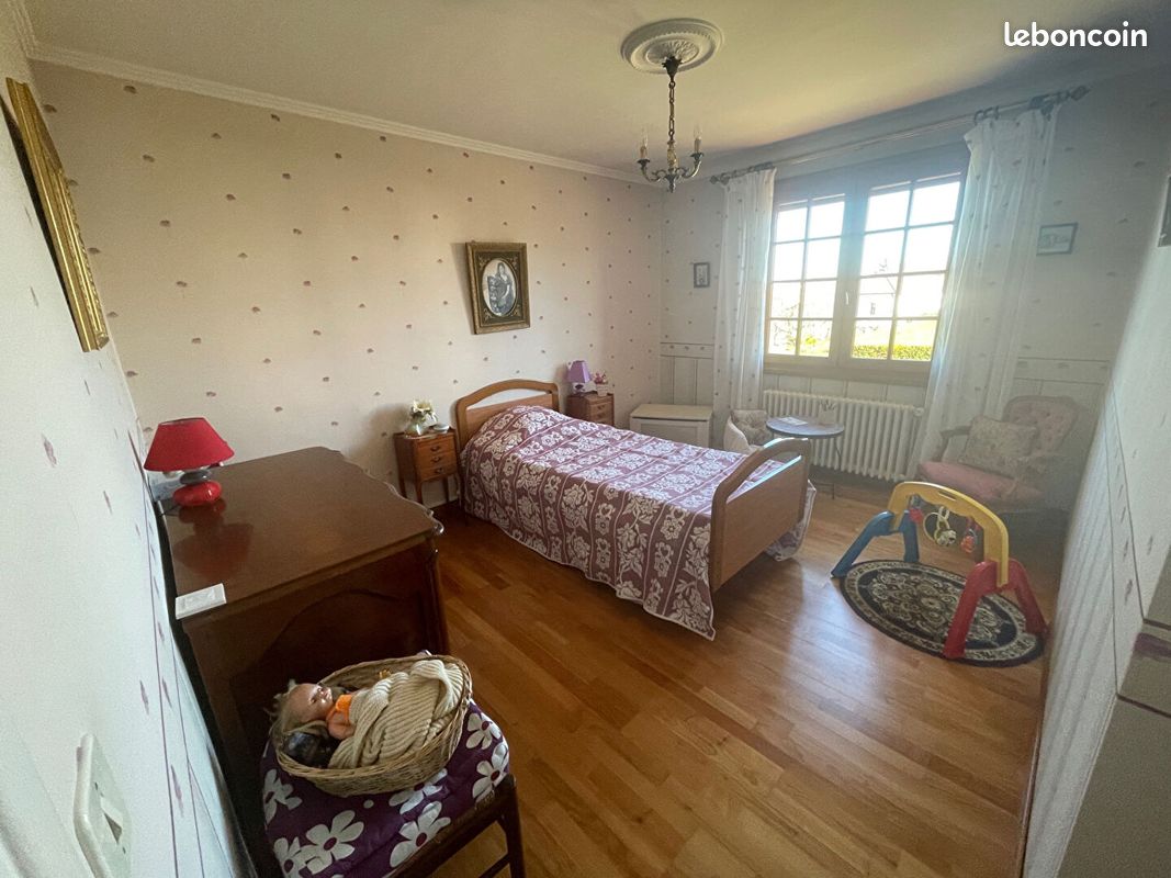 Pavillon 6 pièces 160 m² - Buxerolles 86180 (image principale 7)