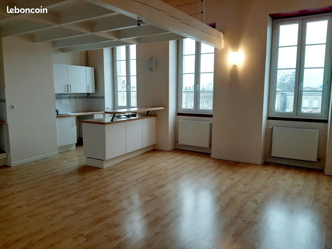 Appartement 4 pièces 100 m² · à Créon · 100 m² · 949 €/mois
