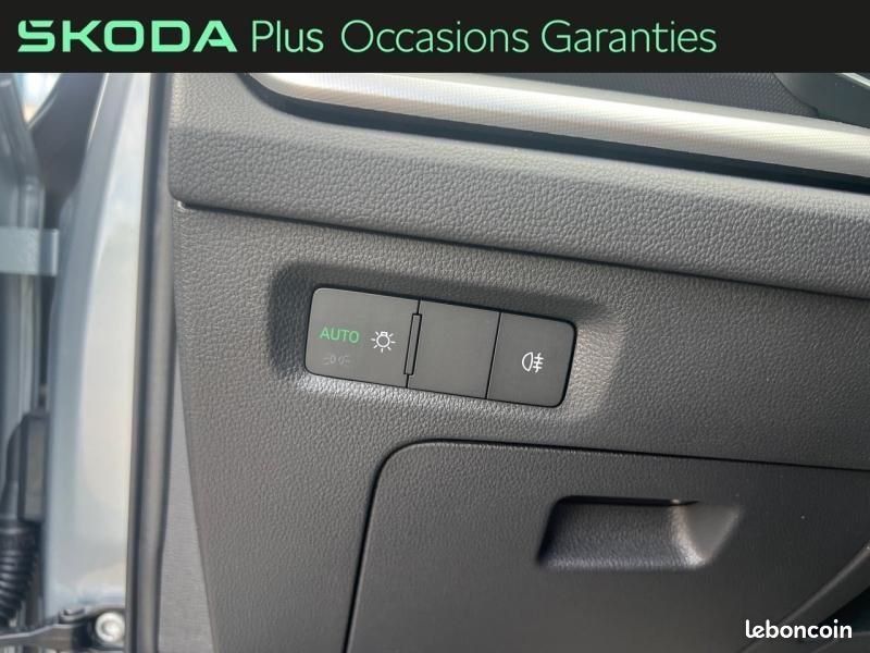 Skoda Octavia Combi 2.0 TDI SCR 150ch Selection DSG7 (image 27)